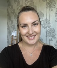 Book an Appointment with Siân Midgley for Massage Therapy & Advanced Massage Techniques