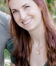 Book an Appointment with Dr. Lauren Wight for Chiropractic