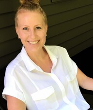 Book an Appointment with Anna Fenn for Intern Massage Therapy