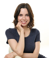 Book an Appointment with Isabella Fermin, MACP, RP (Qualifying) at Phone/Video