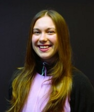 Book an Appointment with Nele Seuntjens for Physiothérapie / Physiotherapy