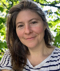 Book an Appointment with Kerry Segal for Student Art Therapist