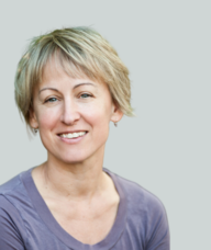 Book an Appointment with April Kowaleski for TCM Acupuncture